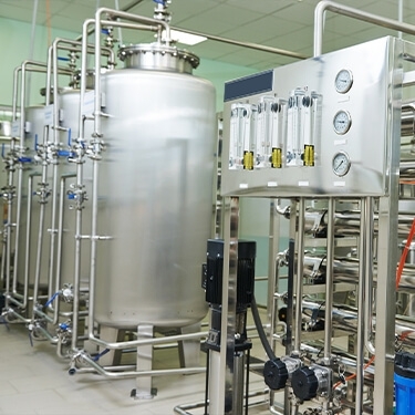 The pure water tanks are manufactured in accordance with food, medicine and hygiene rules and the needs of the sectors. Contact us for the pure water tank prices.