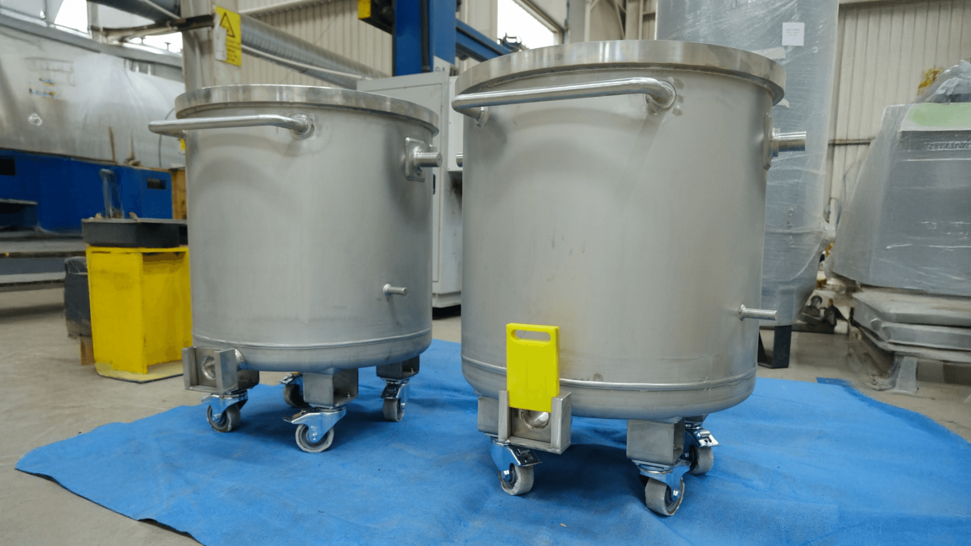 The mobile boilers are used in many fields, especially in the paint industry. Their use is needed in the cycles of semi-finished and finished products.