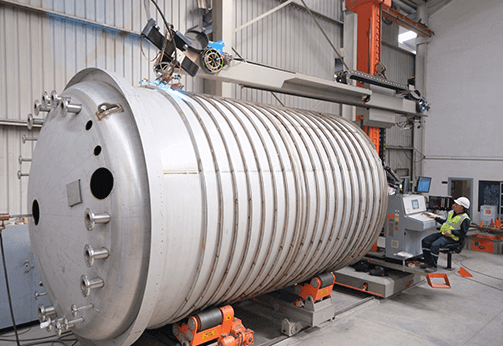 Makine imalatçı firması olarak, paslanmaz makine imalatında sektördeki en yüksek standartları karşılayan üretim süreçlerine sahibiz. Makfen Makine